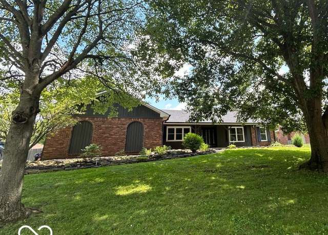 Property at 783 Colonial Way, Greenwood, IN 46142, 4 beds, 2 baths