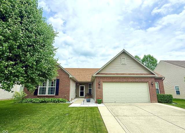 Property at 1649 Woodfield Dr, Greenwood, IN 46143, 3 beds, 2 baths