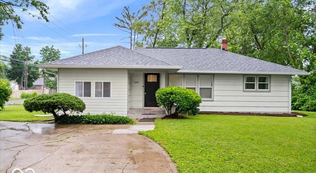 Photo of 2105 Mayfair Dr, Indianapolis, IN 46260