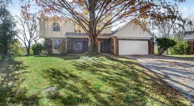 Photo of 1327 Brookton Ct, Indianapolis, IN 46260