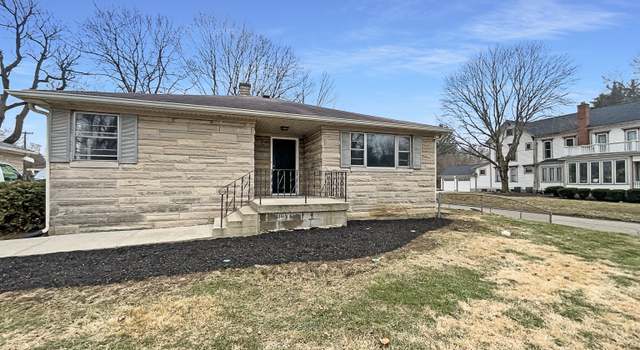 Photo of 1221 Kessler Blvd Dr E, Indianapolis, IN 46220