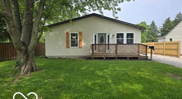 Photo of 450 N Fenton Ave, Indianapolis, IN 46219