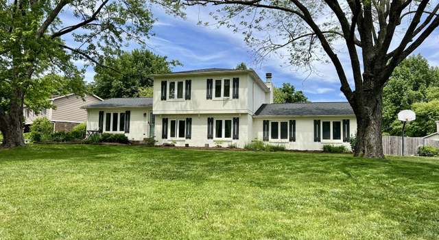 Photo of 377 4th Ct E, Carmel, IN 46033
