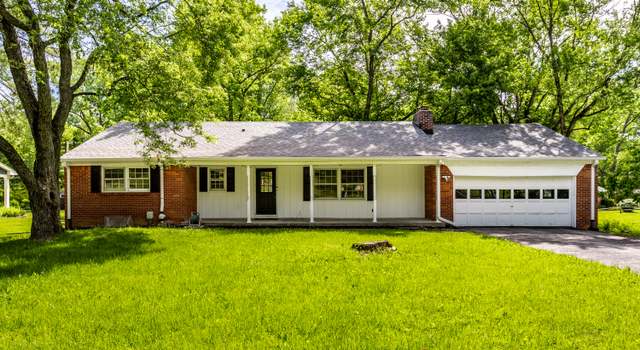 Photo of 4275 Springwood Trl, Indianapolis, IN 46228