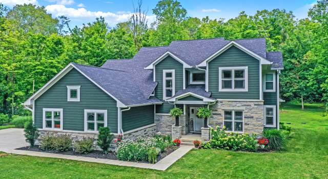 Photo of 7716 Traders Hollow Ln, Indianapolis, IN 46278