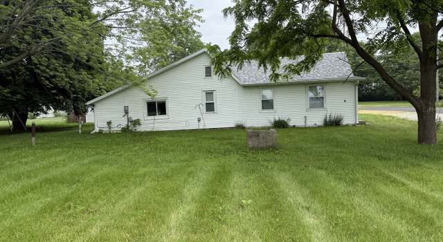 Photo of 640 S Cherry St, Losantville, IN 47354