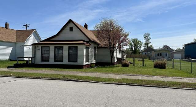 Photo of 207 W Johnson Ave, West Terre Haute, IN 47885