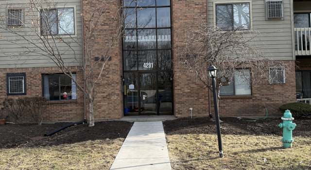 Photo of 4291 Village Parkway Cir W #3, Indianapolis, IN 46254