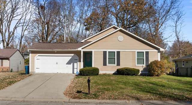 Photo of 5685 Abercromby Cir, Indianapolis, IN 46254