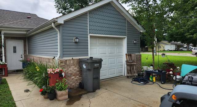 Photo of 2504 Walker Pl, Indianapolis, IN 46203