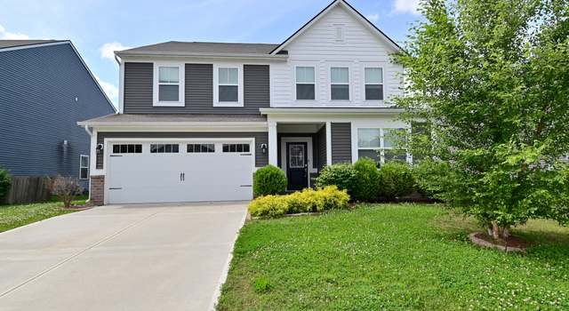 Photo of 10319 Pronghorn Ln, Indianapolis, IN 46239