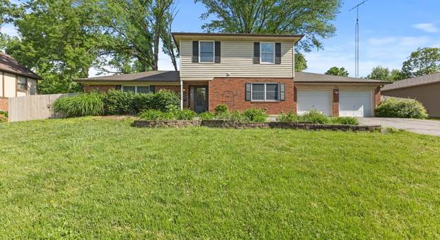 Photo of 308 Hickory Hill Dr, Terre Haute, IN 47802