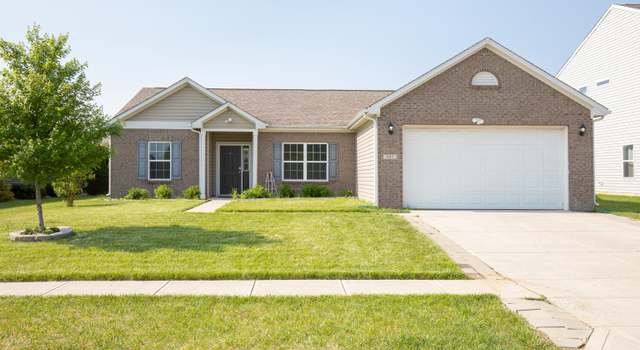 Photo of 841 Cherry Tree Ln, Greenwood, IN 46143