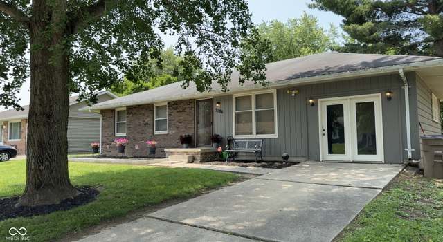 Photo of 2126 Dawnshire Dr, Columbus, IN 47203