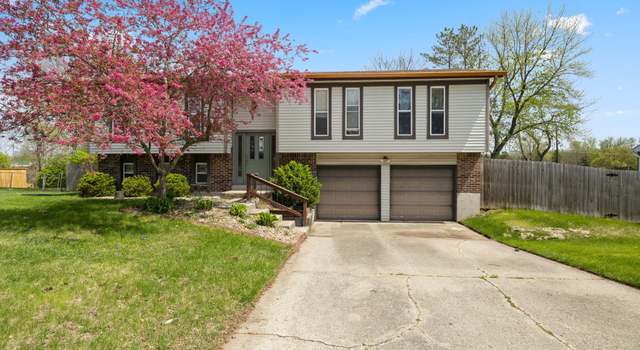Photo of 8235 Picadilly Ln, Indianapolis, IN 46256