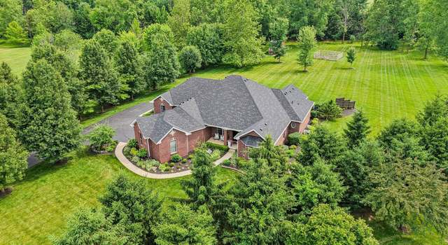 Property at 8301 Cooper Ln, Zionsville, IN 46077, 5 beds, 4.5 baths