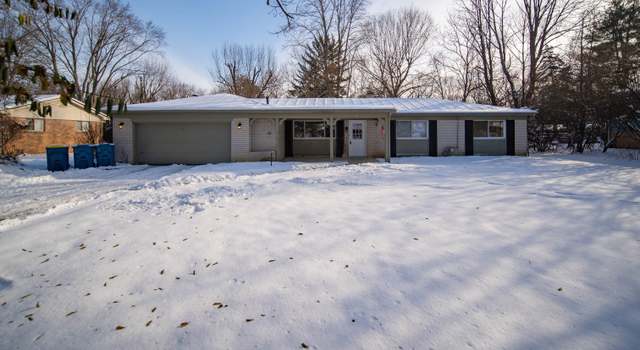 Photo of 9869 Chambray Dr, Carmel, IN 46280