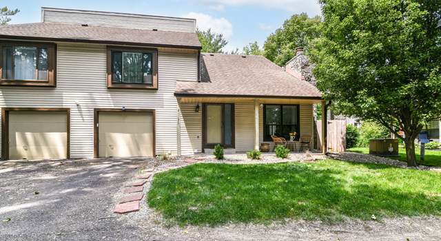 Photo of 2433 Hideaway Dr S, Indianapolis, IN 46268