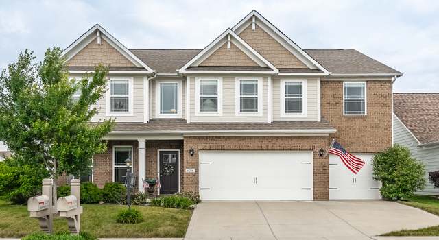 Photo of 6296 Sugar Maple Dr, Zionsville, IN 46077