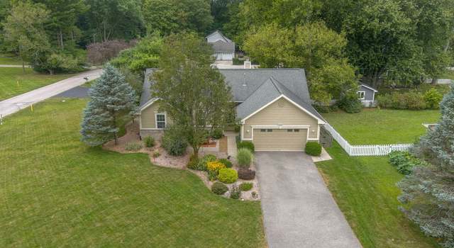 Photo of 490 Danny Rd, Zionsville, IN 46077