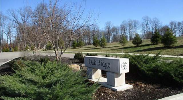 Photo of 5143 Oak Ridge Pl, Columbus, IN 47201