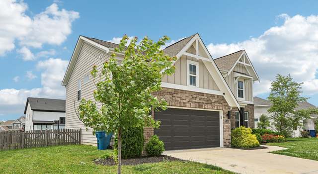 Photo of 1414 W Springhurst Blvd, Greenfield, IN 46140