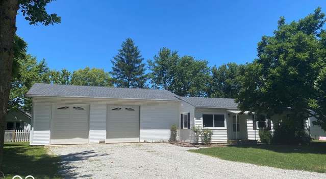 Photo of 1882 Knox Dr, Clayton, IN 46118