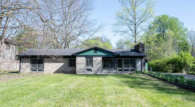 Photo of 440 Spring Mill Ln, Indianapolis, IN 46260