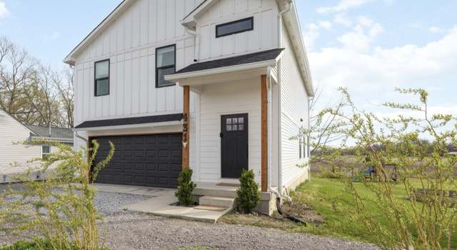 Photo of 431 W Main St, Lizton, IN 46149