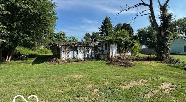 Photo of 307 Henley Ave, Carthage, IN 46115