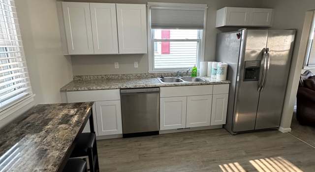 Photo of 115 N 5th St, Elwood, IN 46036