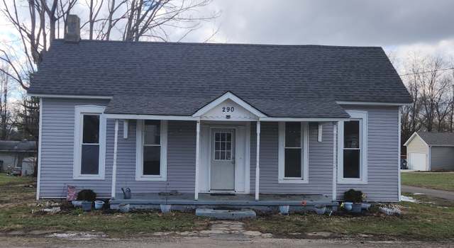 Photo of 290 N Washington St, Hartsville, IN 47244