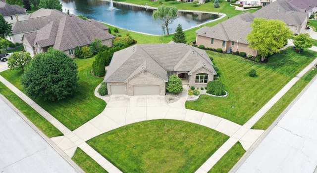 Photo of 182 Southwind Ln, Greenwood, IN 46142