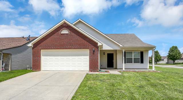 Photo of 3222 Enclave Ln, Greenwood, IN 46143