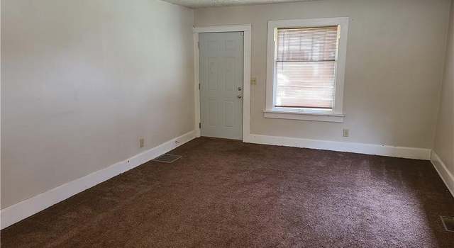 Photo of 1102 Locust St, Anderson, IN 46016