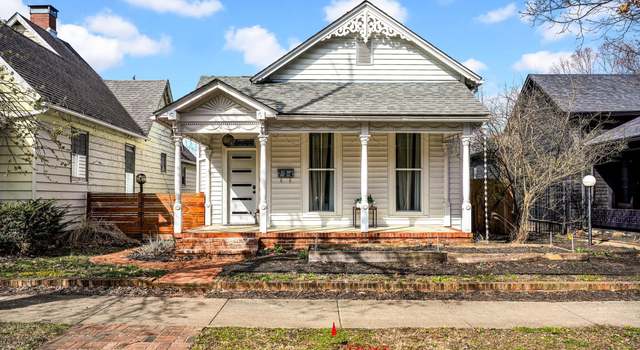 Photo of 724 Lafayette Ave, Columbus, IN 47201