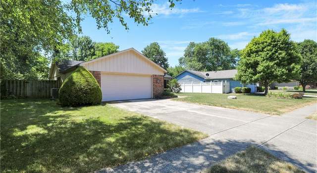 Photo of 7605 Blue Creek Dr S, Indianapolis, IN 46256