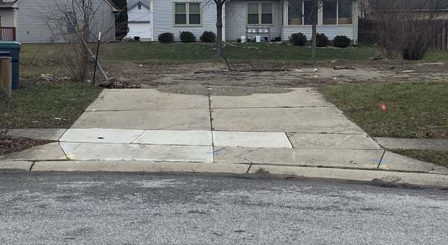 Photo of 10024 Park Glen Ct, Indianapolis, IN 46229
