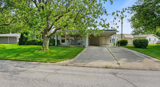 Photo of 623 Circle Ct, Whiteland, IN 46184