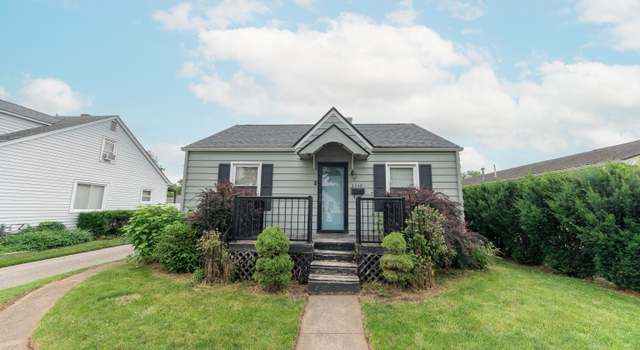 Photo of 2249 Maple St, Columbus, IN 47201