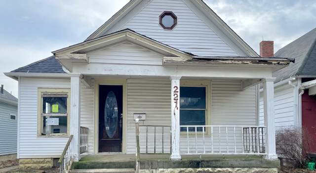 Photo of 2215 Sycamore St, Terre Haute, IN 47807