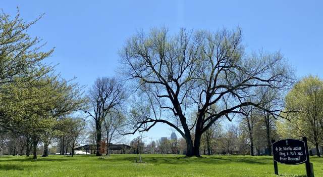 Photo of 2009 N Broadway St, Indianapolis, IN 46202