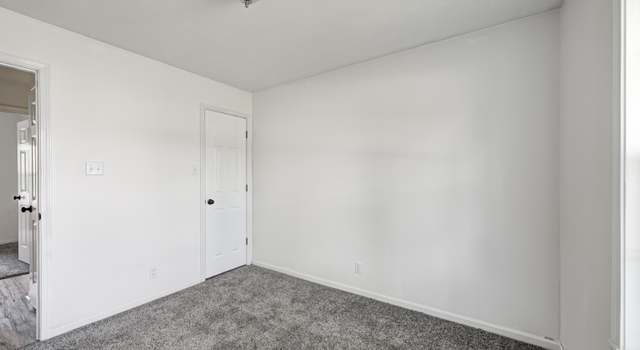 Photo of 431 Alton Dr, Greenwood, IN 46143