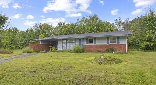 Photo of 31 Brooklyn Ct, Mooresville, IN 46158