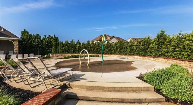 Photo of 11329 Still Creek Dr, Zionsville, IN 46077