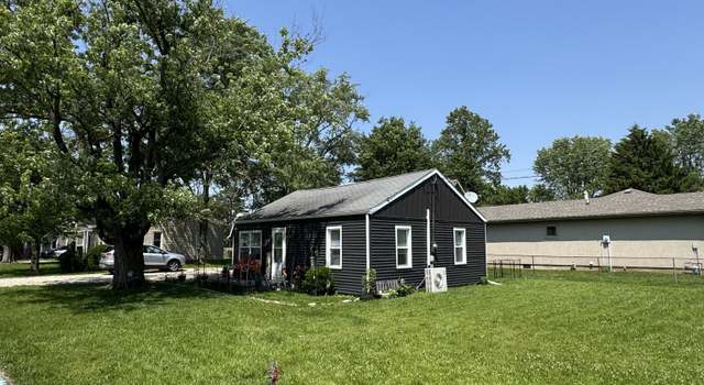 Photo of 208 S Williams St, Selma, IN 47383