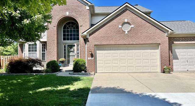 Photo of 11512 Rossburn Dr, Fishers, IN 46037