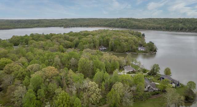 Photo of 9548 E Northshore Dr, Unionville, IN 47468