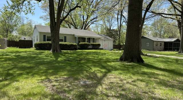 Photo of 2843 Canterbury Ln, Indianapolis, IN 46220