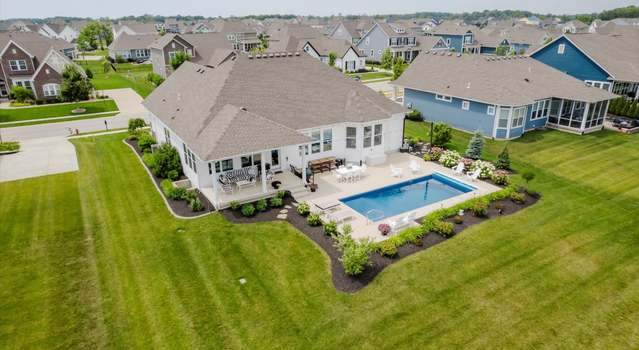 Photo of 3821 Shady Lake Dr, Westfield, IN 46074